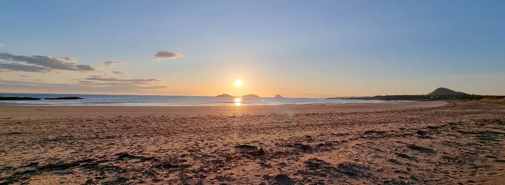 yellowcraig beach sunrise